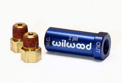 Wilwood 2lb Residual Valve with Fittings 1